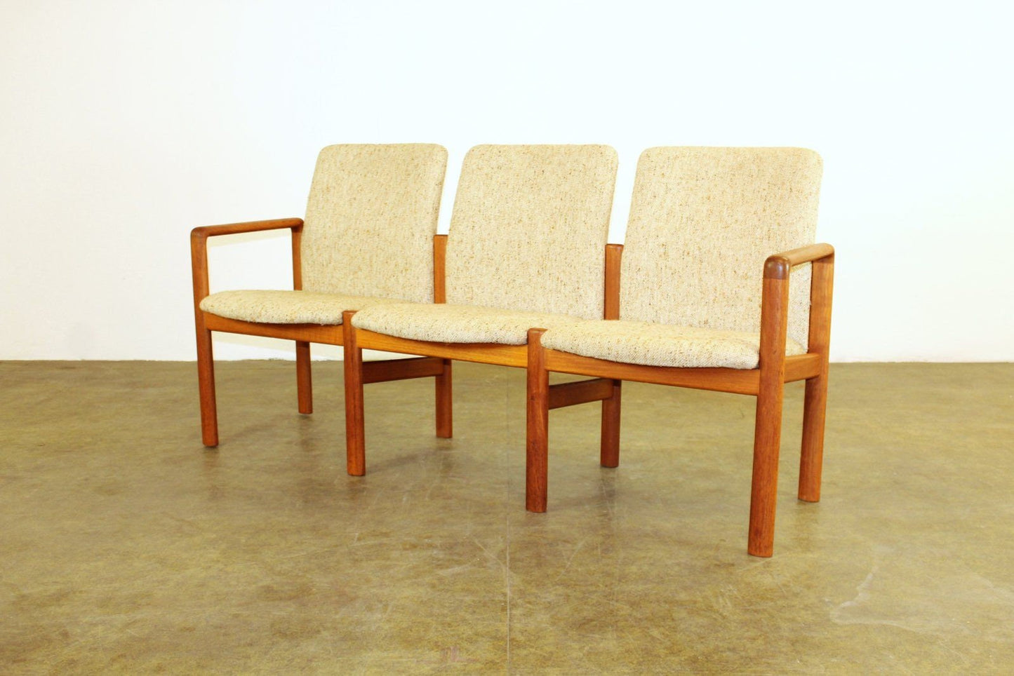 Dänischer 3 Sitzer Teak Mid Century Couch Vintage 1960er Sofa